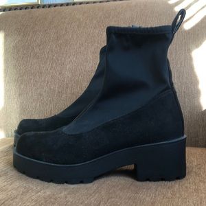 Women’s boots